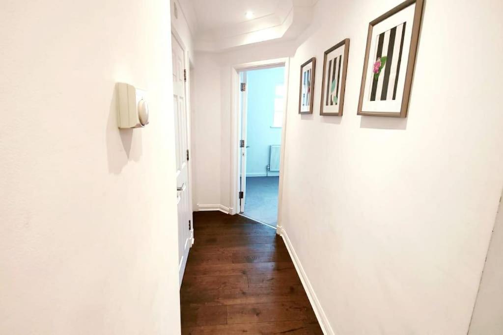 Aldgate Flats In E1. Apartment Londra Exterior foto